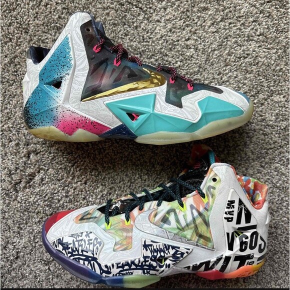 Nike LeBron 11 Premium What The LeBron Size 9.5 Men's - Picture 1 of 8